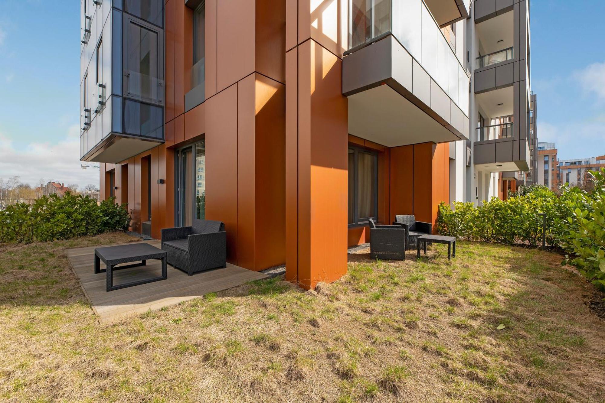 Blue Mandarin Riverside Premium Sauna & Gym Гданьск Экстерьер фото